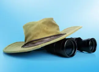 Любовь или слежка? Что важно знать о цифровых отношениях сталкинг