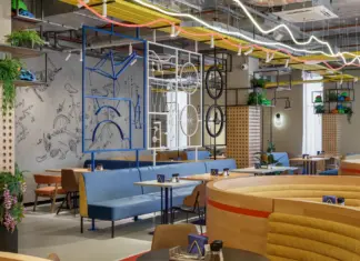 True Cost на Осеннем Бульваре