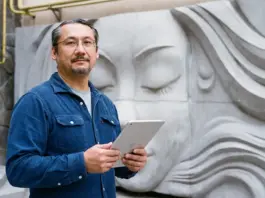 Интервью с Сергазы Нарыновым: как работает производство 3D-печатных изделий из бетона vividforms Сергазы Нарынов