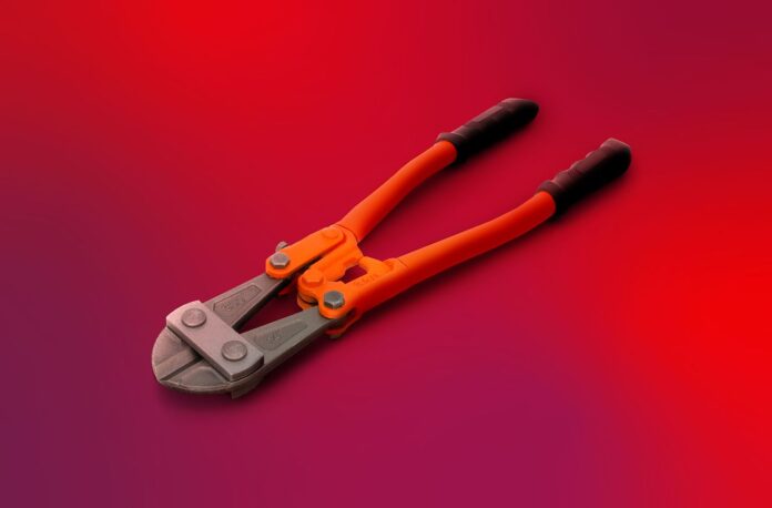 supply-chain-attacks-what-are-they-and-how-to-manage-the-risk-Featured кибератака