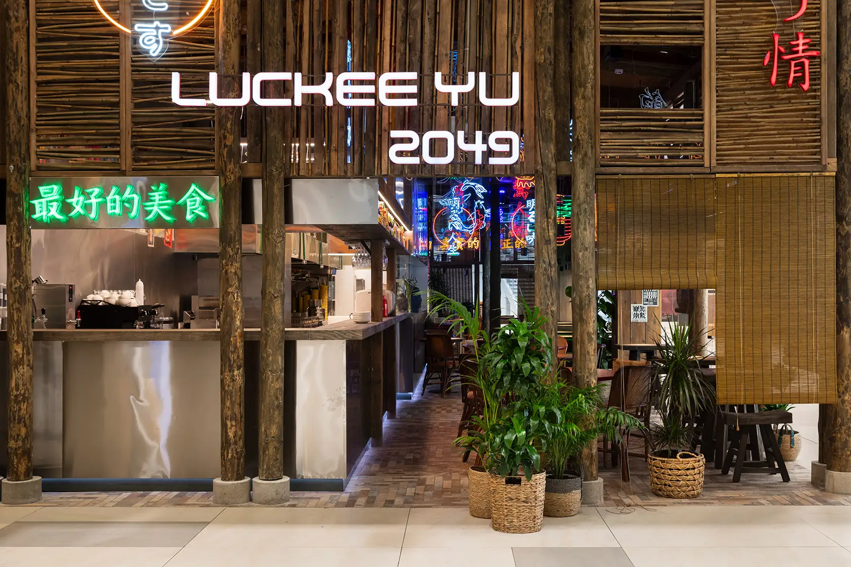 Luckee YU 2049: Традиционная Азия и эстетика киберпанка в интерьере от Tsipkun Interiors 01_HERO_Front_Elevation Luckee YU 2049